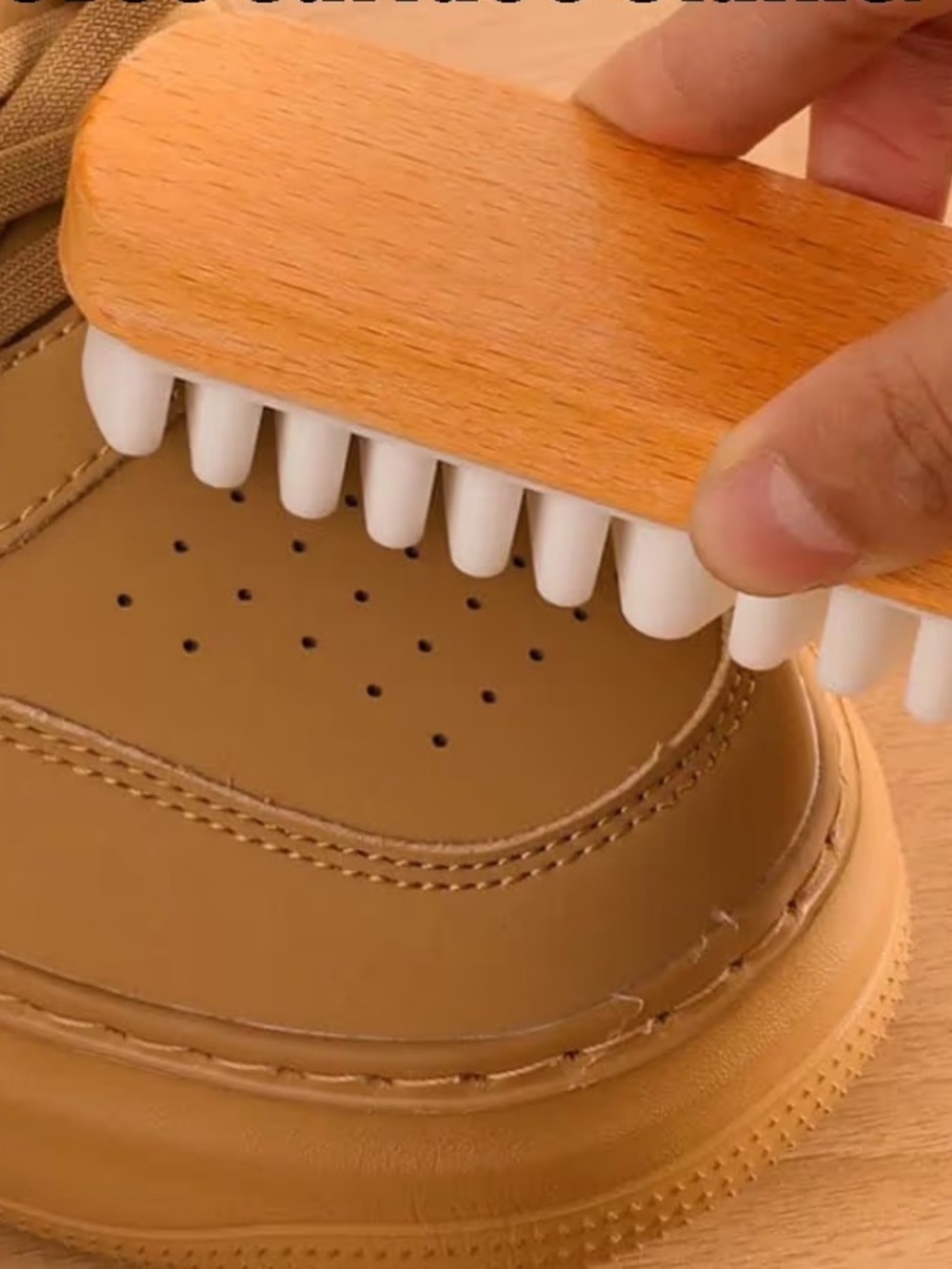 Suede Brush, Magic Rubber Shoe Brush, Natural Rubber Bristles for Stain Removal